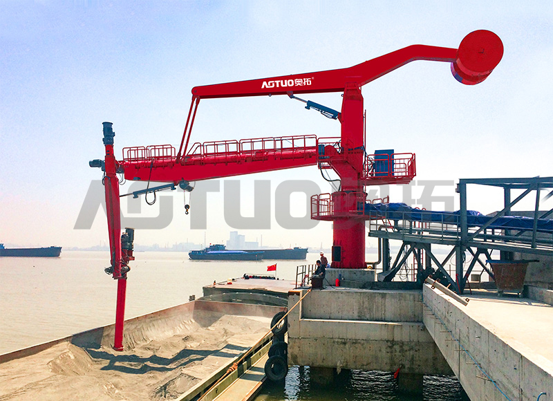 600-15000 DWT 100-500t/h أداة تفريغ السفن اللولبية الثابتة